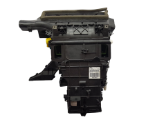 Ohřívač Renault Clio 3 8200784933 Valeo 6772