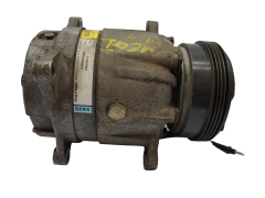 Kompresor Klimatizace Renault Megane I 7700273320 1135284 5284 Delphi 6982 Kompresor Klimatizace Renault Megane I 7700273320 1135284 5284 Delphi 6982