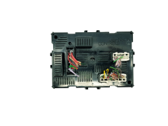 Blok Ovladačů BCM L2CR 8201054119 1975467 1 Renault 31421