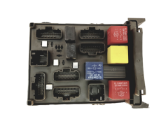 Blok Ovladačů Moduł Renault 8200148810 8200004201 518002217 18997