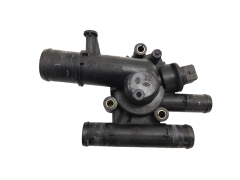 Kryt Termostatu 8200112034 1.9 DCI Renault 