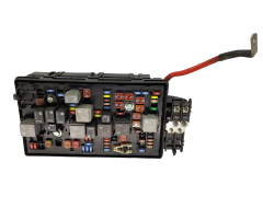 Pojistková Skříň Opel 13343479 13255300 529050199 13253551 GM Pojistková Skříň Opel 13343479 13255300 529050199 13253551 GM