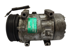 Kompresor Klimatizace Renault Megane I 7700866828 SD7V16 1132F Sanden 6988