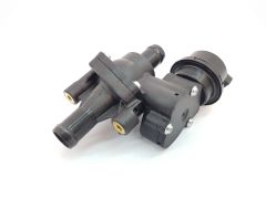 Kryt Termostatu Master III Movano NV400 2.0-2.3 dCi 922304507R Kryt Termostatu Master III Movano NV400 2.0-2.3 dCi 922304507R