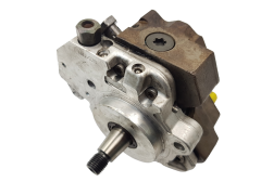 Vstřikovací Čerpadlo Bosch 7788670 0445010045 0928400560 2.0D BMW 1185