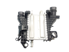 Chladič Inercoolera 144967867R 1.5DCI Renault Megane 4 0 km Chladič Inercoolera 144967867R 1.5DCI Renault Megane 4 0 km