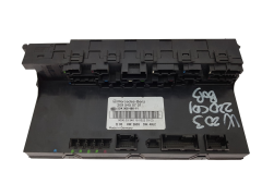 Blok Ovladačů 2095450701 5DK008486-11 Mercedes Hella 19482 Blok Ovladačů 2095450701 5DK008486-11 Mercedes Hella 19482