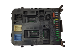 Blok Ovladačů BSI 04EV K04-00 9664059080 PSA Johnson Controls Blok Ovladačů BSI 04EV K04-00 9664059080 PSA Johnson Controls