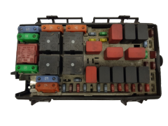 Pojistková Skříň Fiat 51775622 Delphi 20147