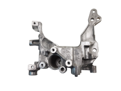 Držák Motoru 9804333880 1.6 HDI Citroen Peugeot Držák Motoru 9804333880 1.6 HDI Citroen Peugeot