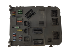 Blok Ovladačů BSI E01-00 S118085320C 9652474680 PSA Siemens 1159