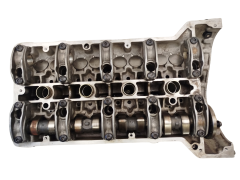 Hlava Válce Mercedes-Benz R1110160901 2.2 16V 111960