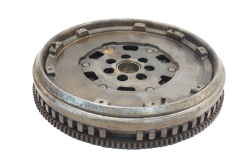 Dvouhmotové Kolo 302058286R 123003948R 123006354R 1.5 dci Renault Dacia Dvouhmotové Kolo 302058286R 123003948R 123006354R 1.5 dci Renault Dacia