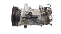Kompresor Klimatizace 926002352R 1.5 dci Valeo Renault Clio 4 Captur Kompresor Klimatizace 926002352R 1.5 dci Valeo Renault Clio 4 Captur