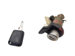 Zámek Kapoty Zadek Renault 19 7701036005 7701349745 Valeo Zámek Kapoty Zadek Renault 19 7701036005 7701349745 Valeo