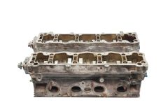 Hlava Válce 9636076010 0200GA  1.6 16v NFU Citroen Peugeot 2342