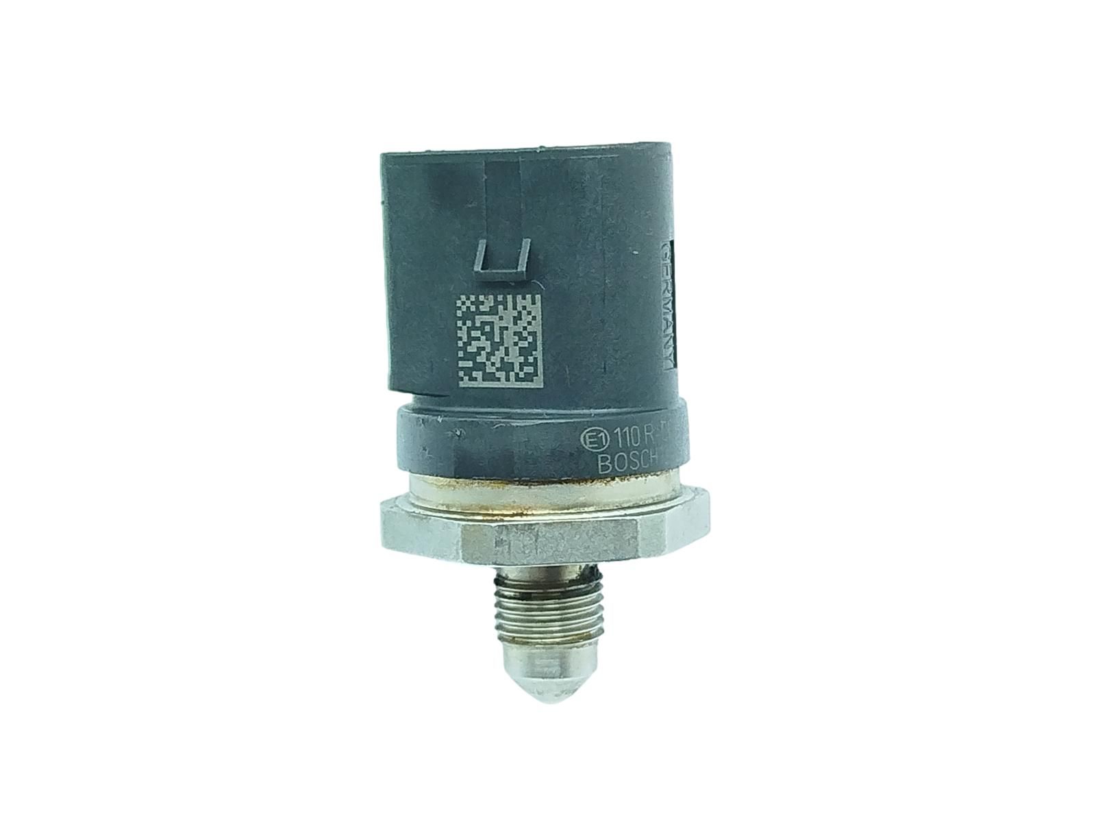 Senzor Tlaku Paliva 06J906051F 0261545079 VW AG Audi Skoda main product photo