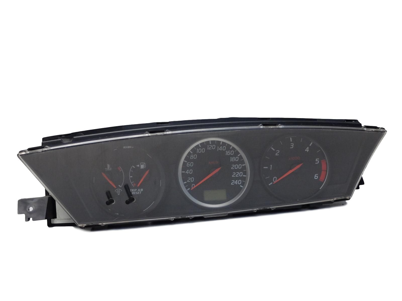 Otáčkoměr Nissan Primera P12 AV619 main product photo