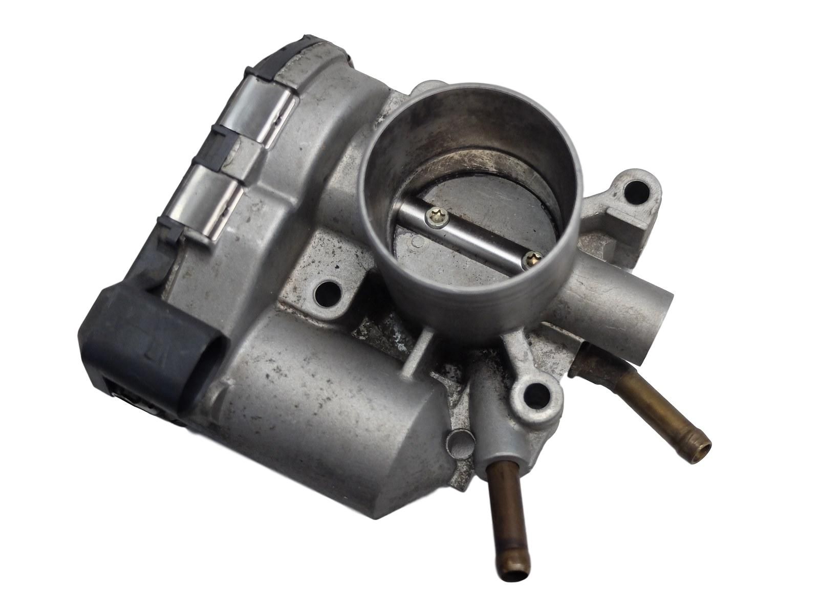Škrticí Klapka 030133062C 0280750095 VW Seat main product photo