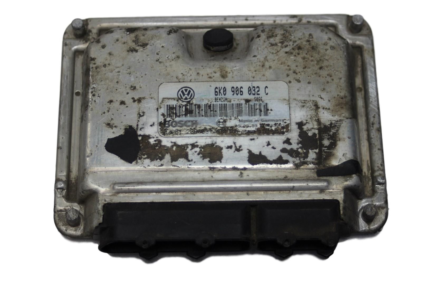 Řídicí Jednotka Motoru 6K0906032C 0261206031 VW main product photo