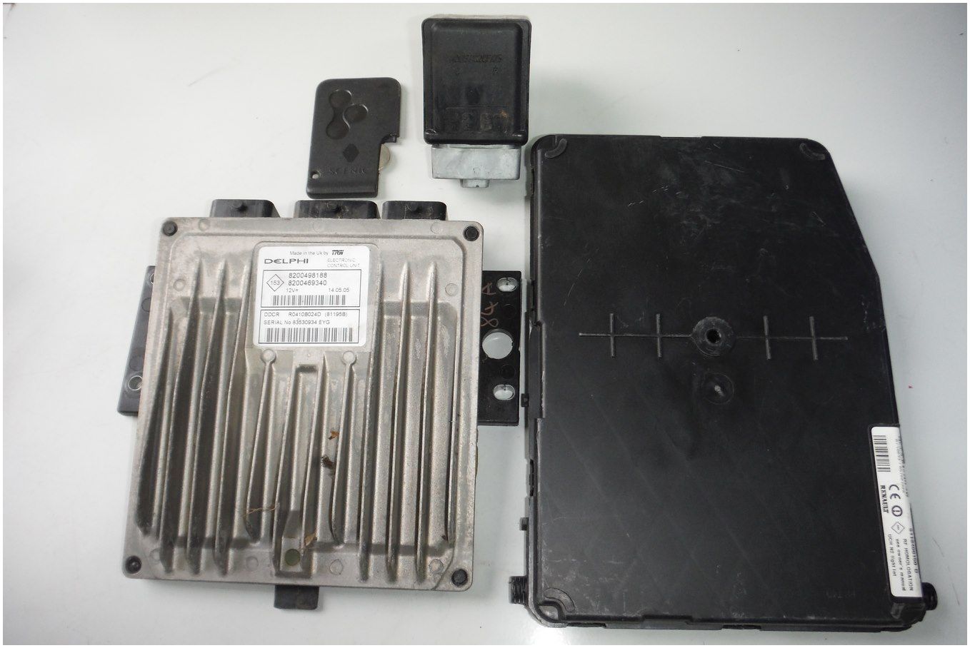 Sterownik Silnika UCH Karta 8200498188 Scenic II main product photo