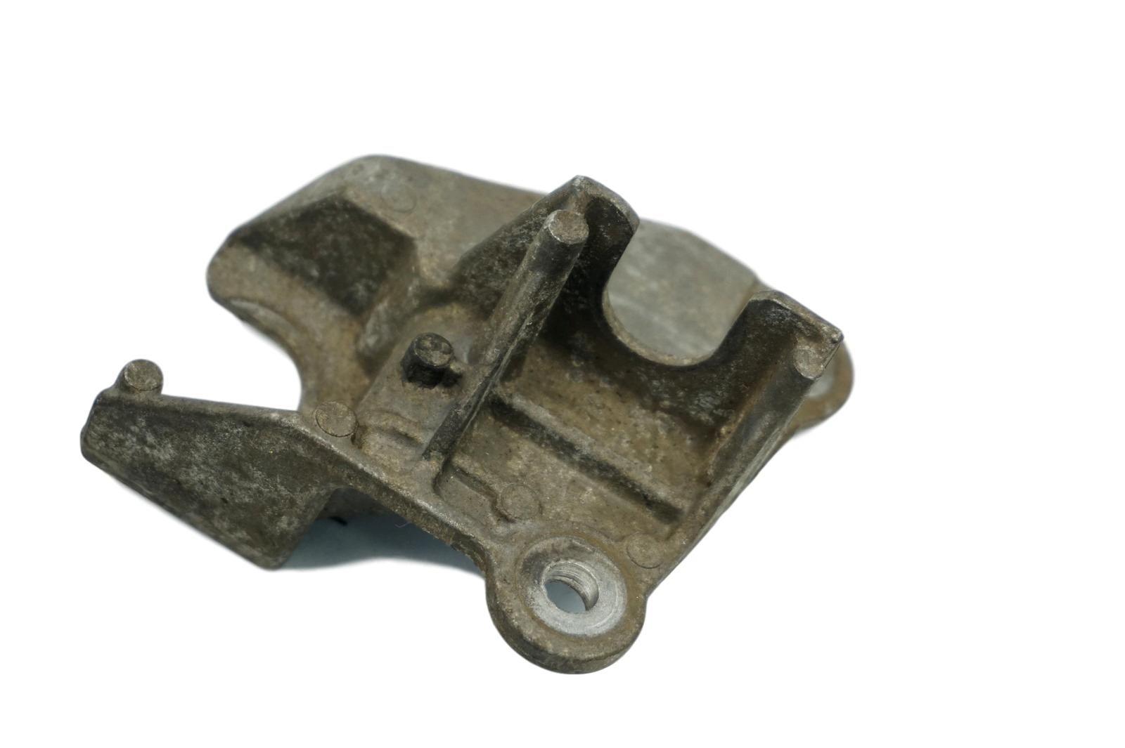 Držák Motoru TL4 8200277971 Dacia Renault main product photo