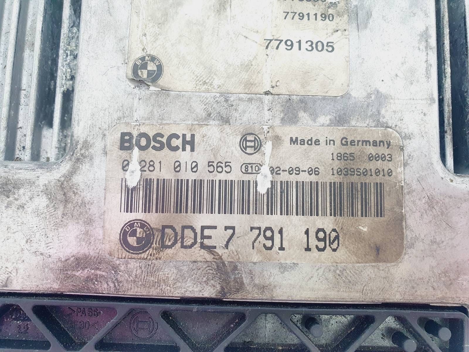 Řídicí Jednotka Motoru BMW DDE 7791190 0281010565 35424 main product photo