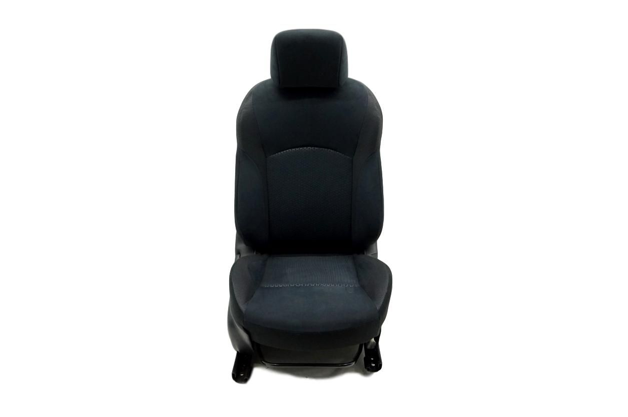 Sedadlo Pravý Předek Nissan Juke main product photo