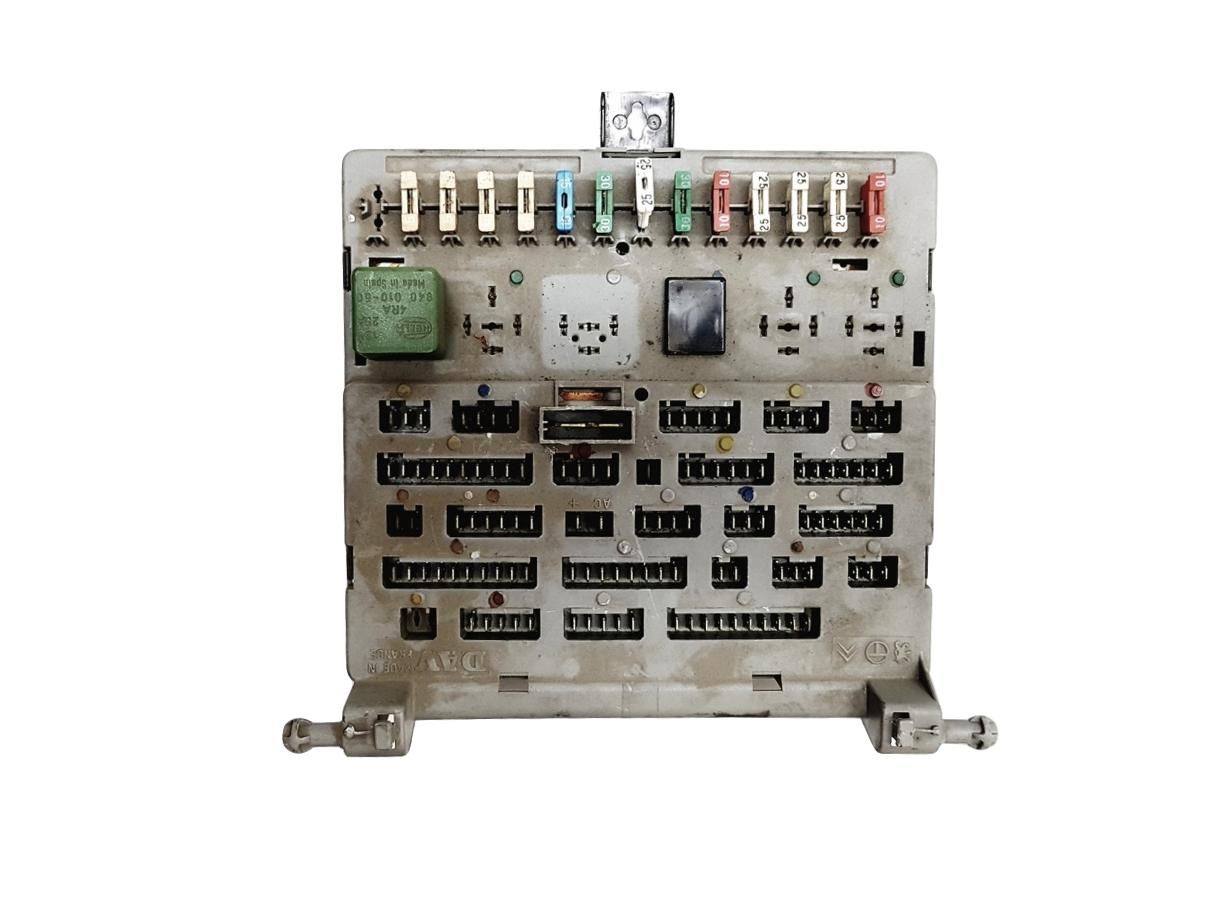 Blok Ovladačů  BSI Peugeot 309 DAV main product photo