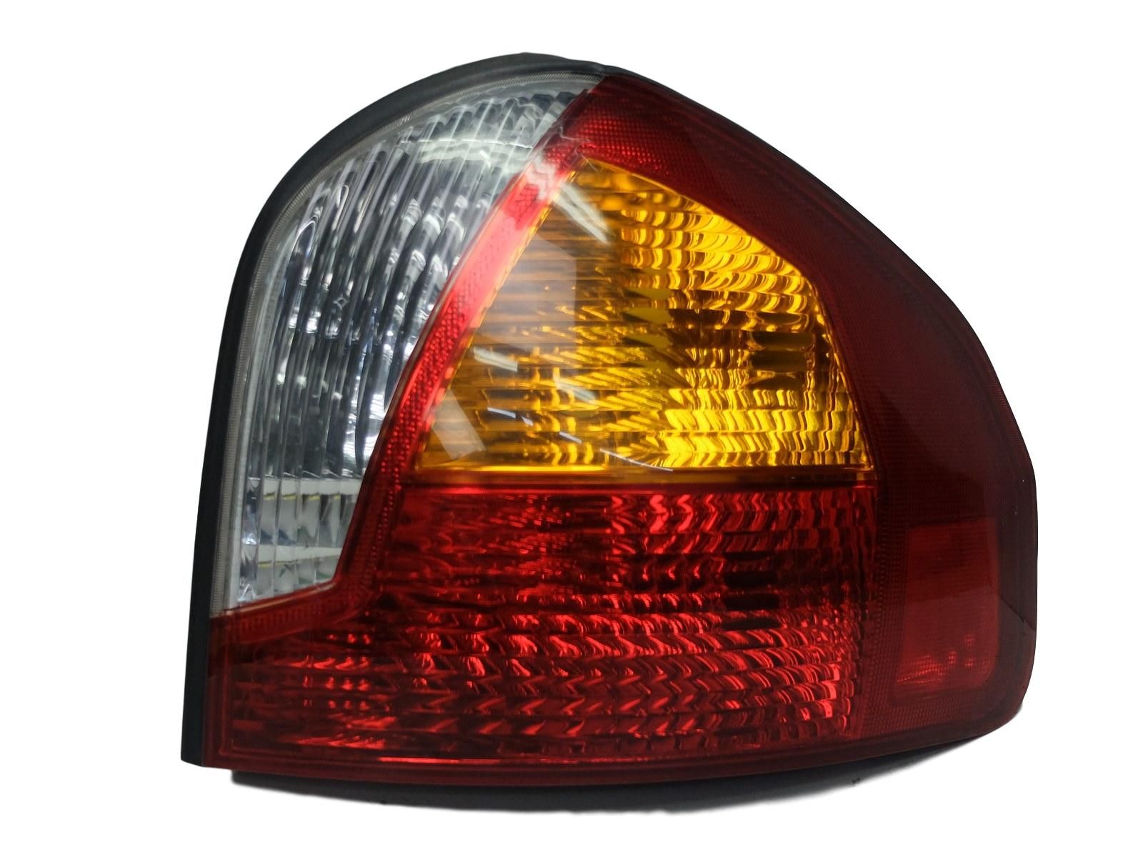 Světla Pravý Zadek Hyundai Santa Fe 9240226020 main product photo