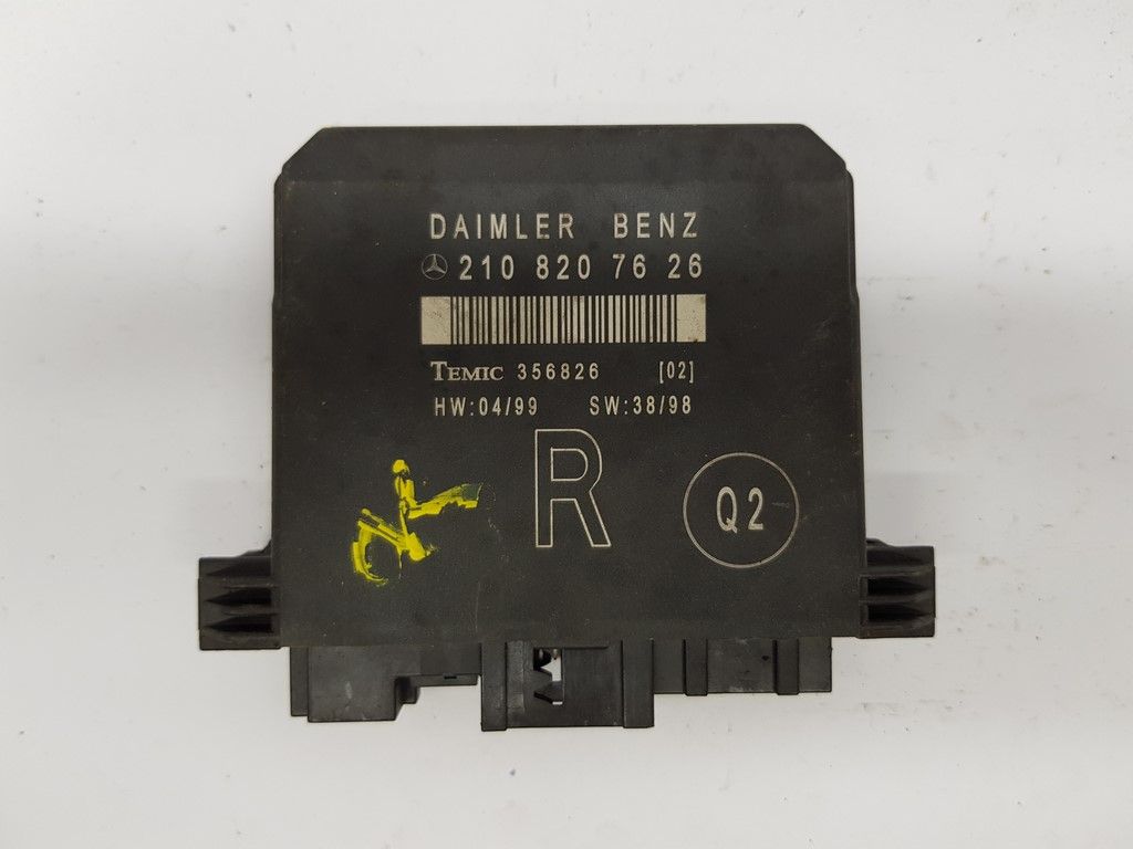 Blok Ovladačů Mercedes 2108207626 356826 Temic 16020 main product photo
