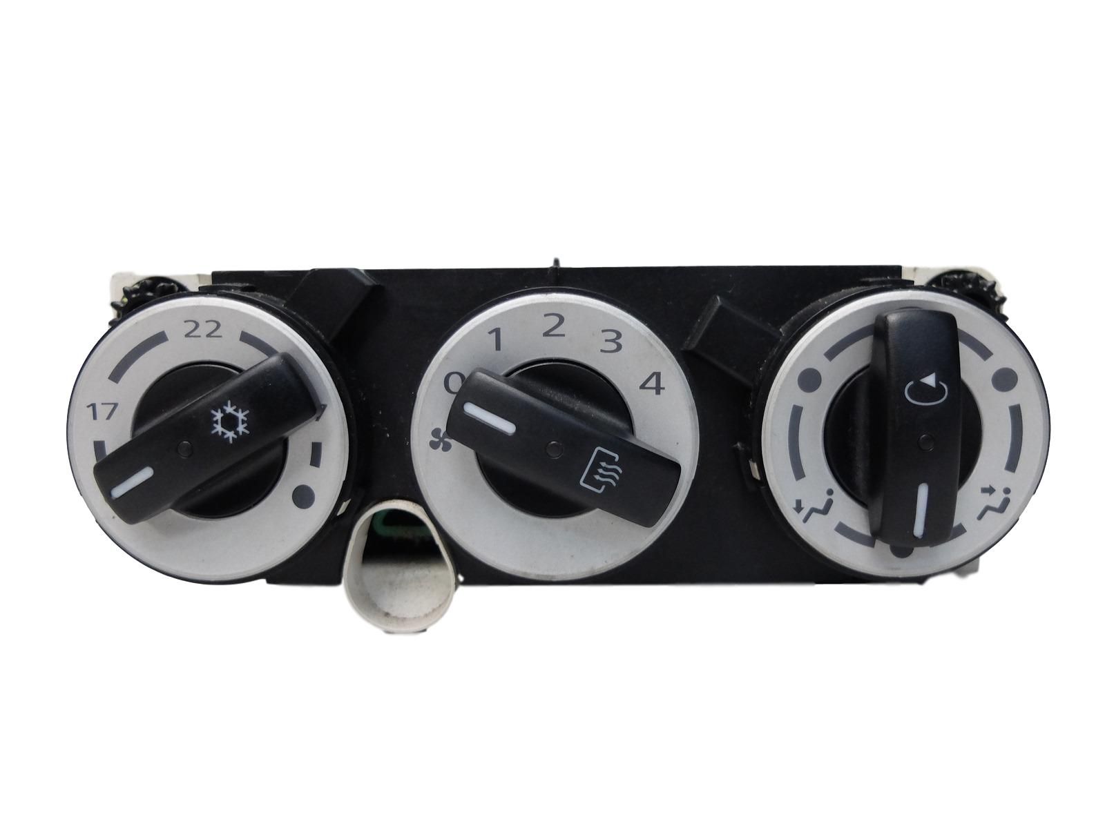 Panel Větrání P7820A256-G 69660071 Mitsubishi Colt main product photo