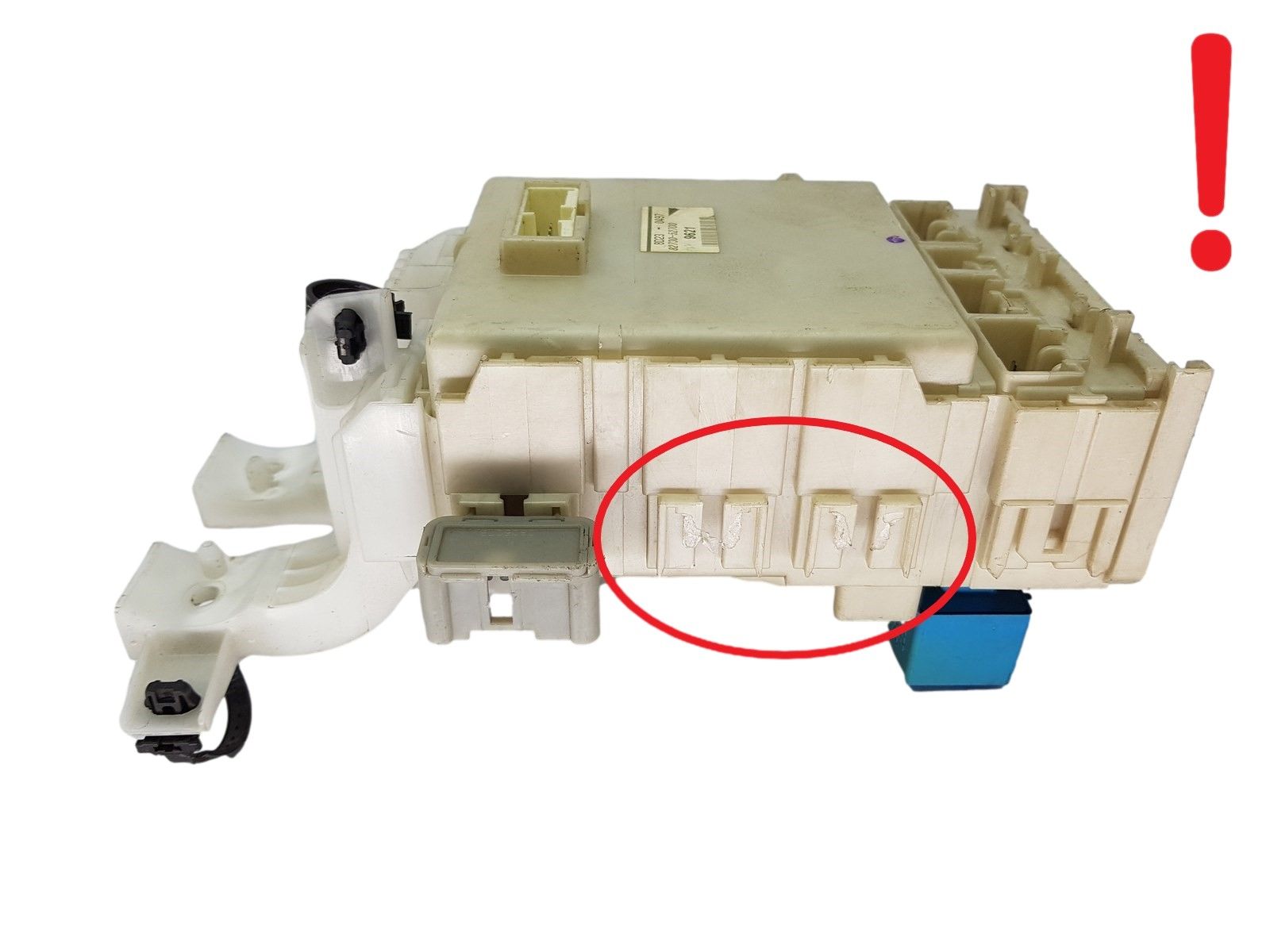 Pojistková Skříň Toyota 82730-52700 20681 main product photo