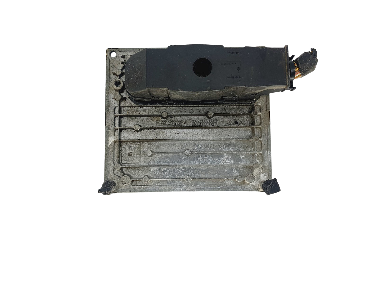 Řídicí Jednotka Motoru 6S61-12A650-FH S120977315H Ford 39357 main product photo