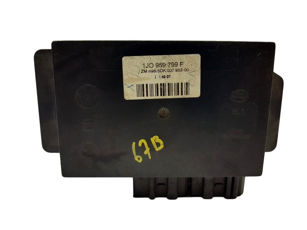 Blok Ovladačů VW Passat B5 1J0959799F 5DK00795200 10871 main product photo