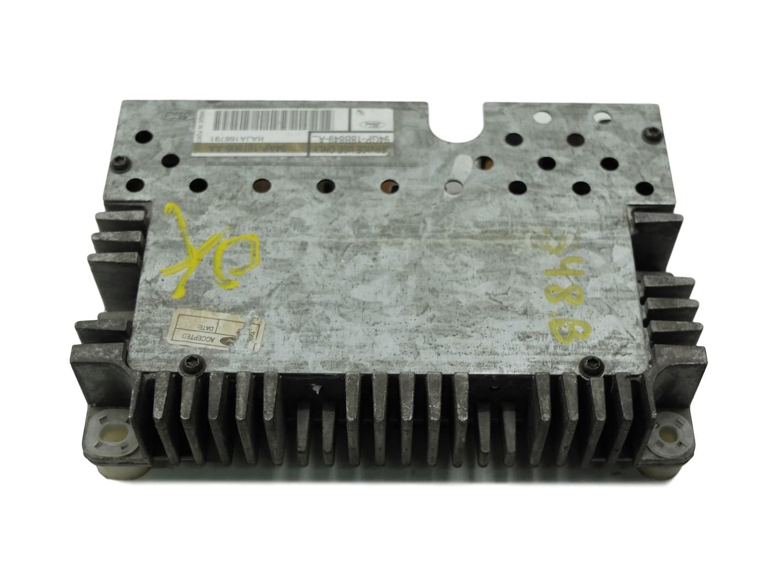 Zesilovač Audio Ford 94GP-18B849-A 94AP-18T806-AA main product photo
