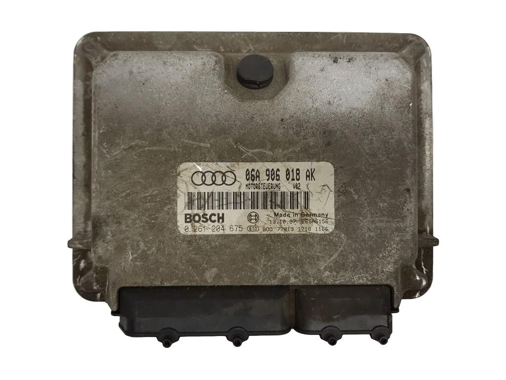 Řídicí Jednotka Motoru Audi 06A906018AK 0261204675 Bosch main product photo