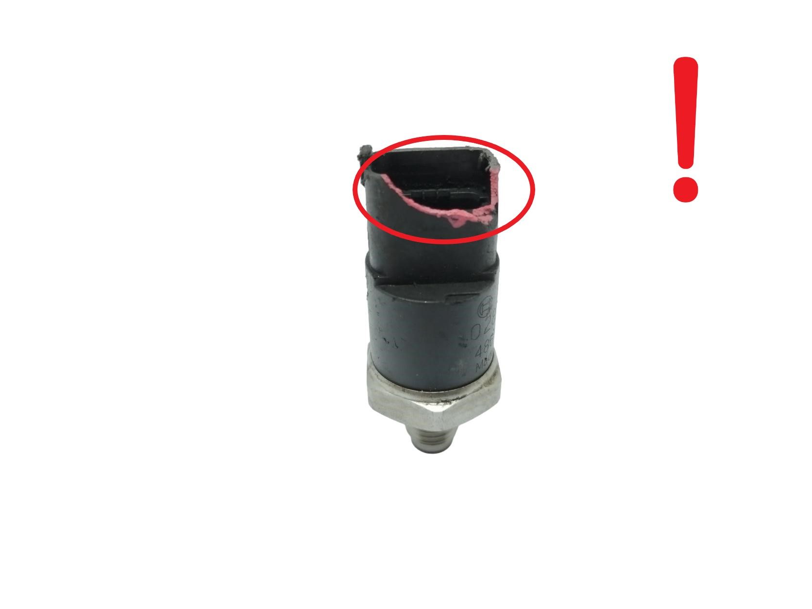 Senzor Tlaku Paliva 0281002405 Bosch 1.9 DCI Renault Fiat BMW main product photo