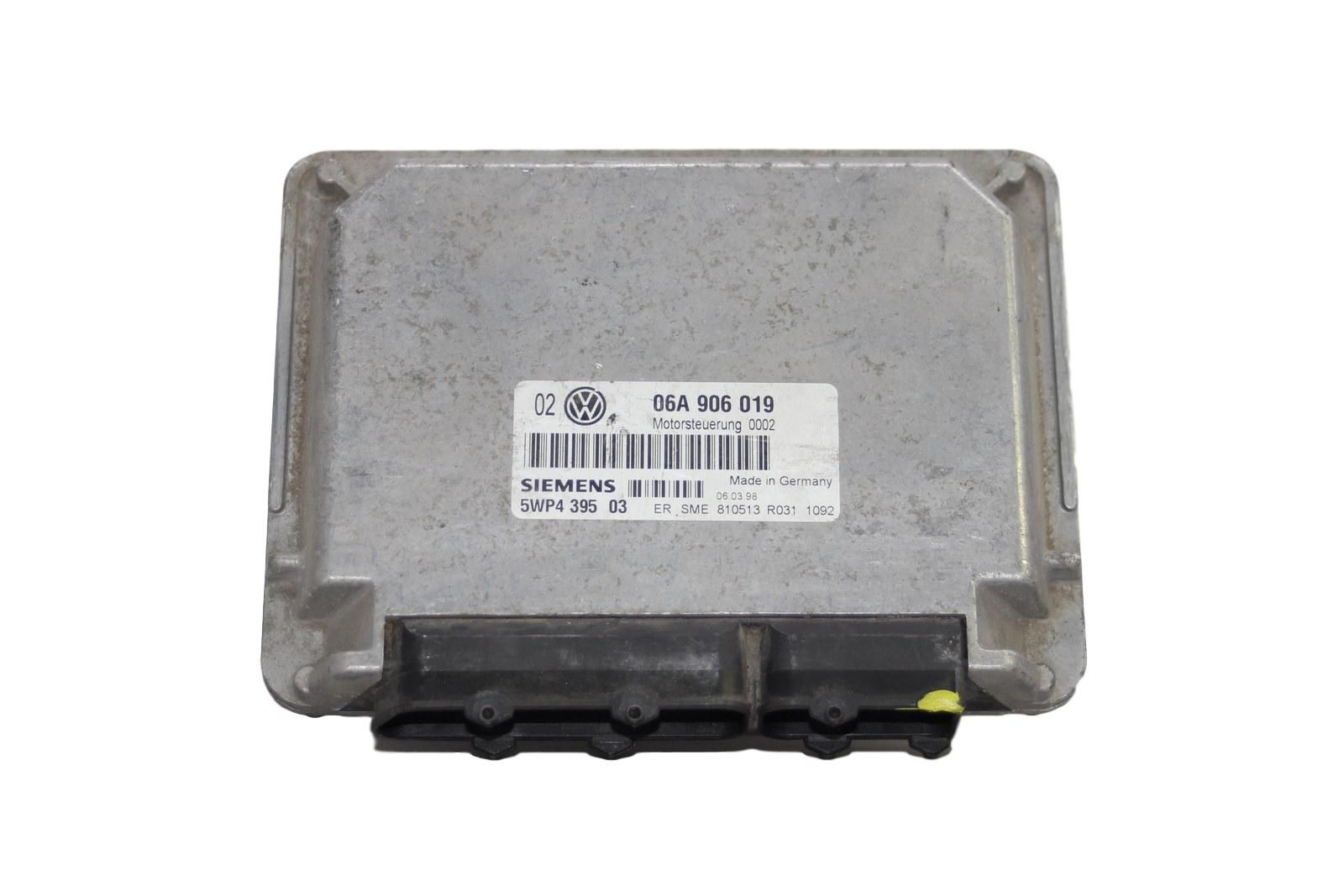 Řídicí Jednotka Motoru 06A906019 5WP4395 VW main product photo